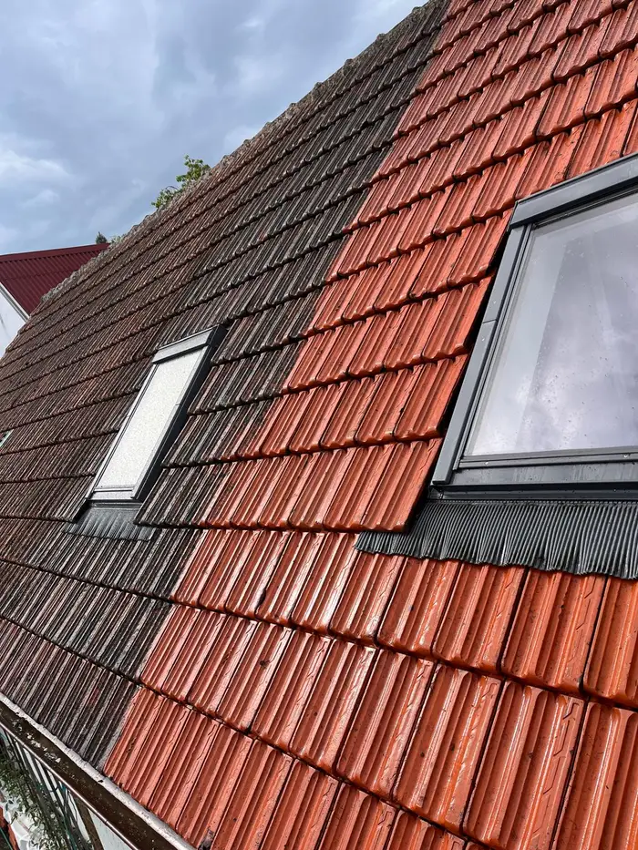 Vyčištěná střecha rodinného domu
