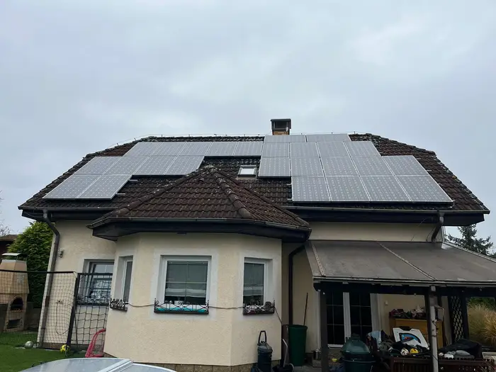 Vyčištěná fasáda domu